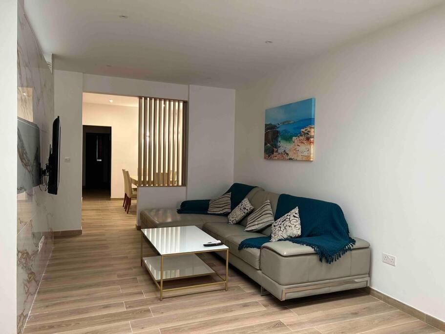 A Flat In The Heart Of Bugibba Apartment